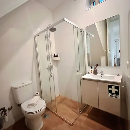 Downtown A Whole House Duplex Designed For Remote Work And Near Metro Lapa Guest house Porto