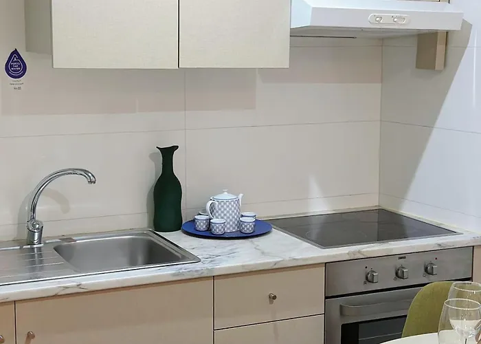 Guest house Downtown A Whole House Duplex Designed For Remote Work And Near Metro Lapa 3*