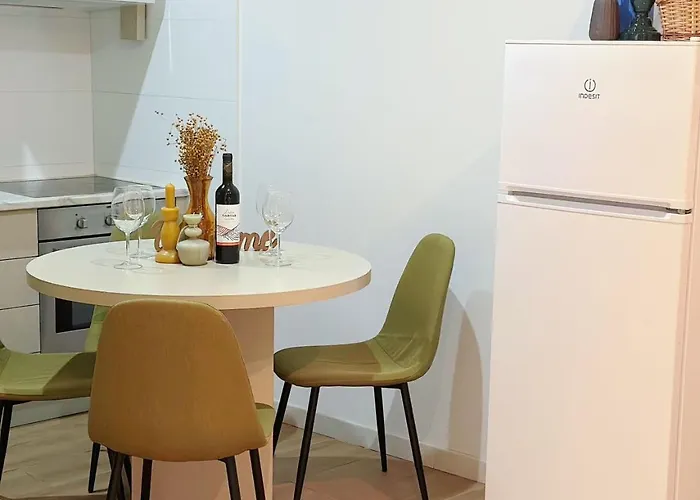 Downtown A Whole House Duplex Designed For Remote Work And Near Metro Lapa 3* Porto