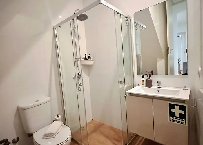 Downtown A Whole House Duplex Designed For Remote Work And Near Metro Lapa Konukevi Porto